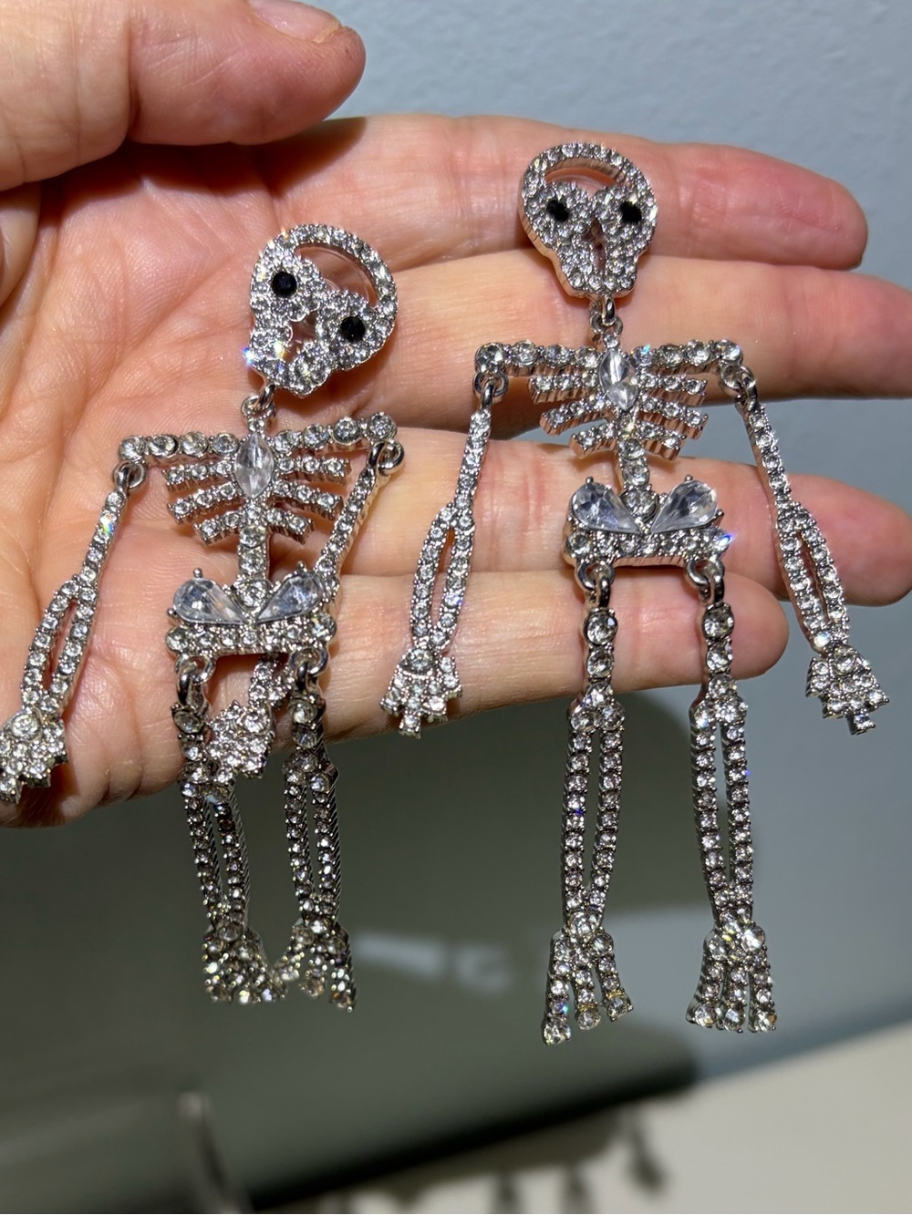 NWOT Rhinestone Spooky Halloween Skeleton Dangly Drop Long Pierced Earrings
